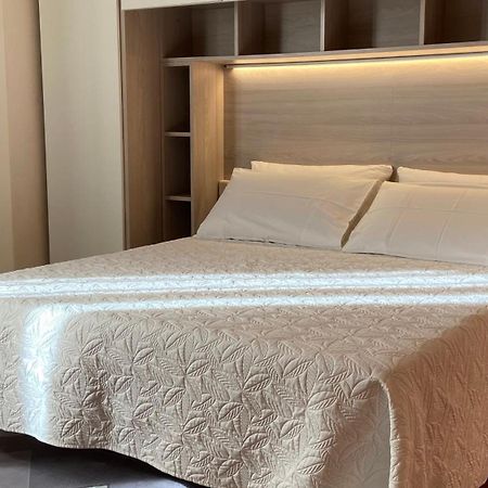 Indipendent Studio Apartment With Terrace - Parking Firenze Esterno foto
