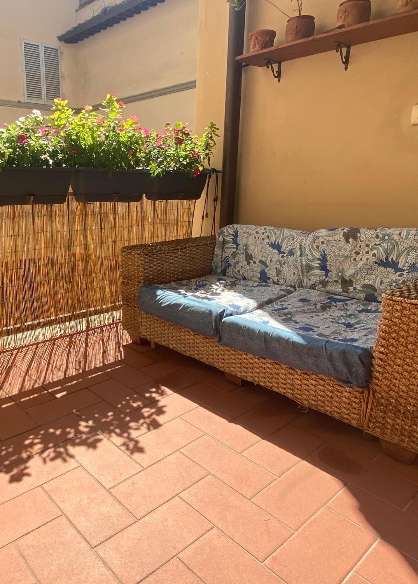 Indipendent Studio Apartment With Terrace - Parking Firenze Esterno foto